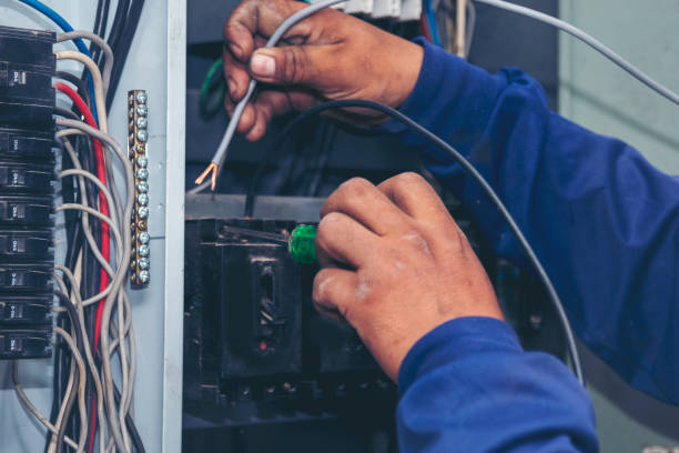 Best Emergency Electrical Repair  in New Cassel, NY
